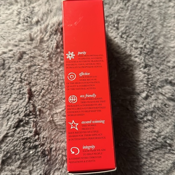 COPY - This Works brand In Transit Pollution Shield 60ml Anti Pollution Spray On - Picture 3 of 4